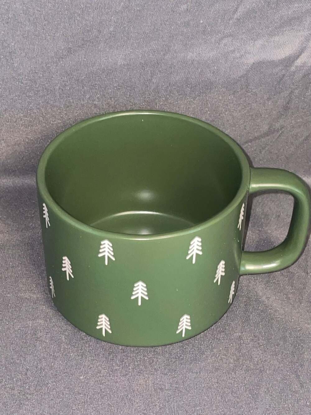 Cabin Green Ceramic Coffee/ soup  Mug White Pine Tree Pattern